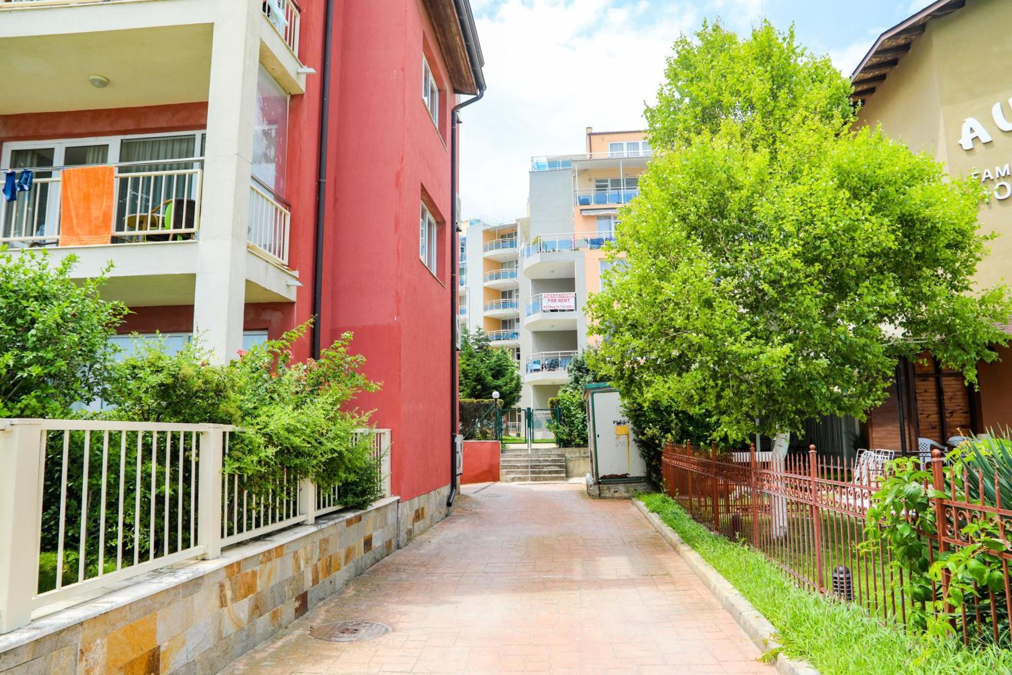 Luxury First Line Apartment With Pool By The Sea Νεσέμπαρ Εξωτερικό φωτογραφία