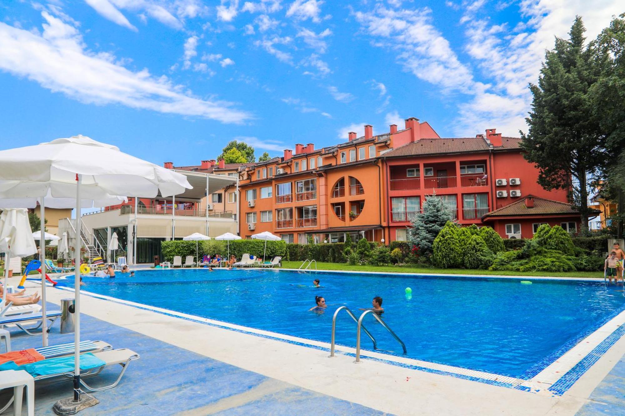 Luxury First Line Apartment With Pool By The Sea Νεσέμπαρ Εξωτερικό φωτογραφία
