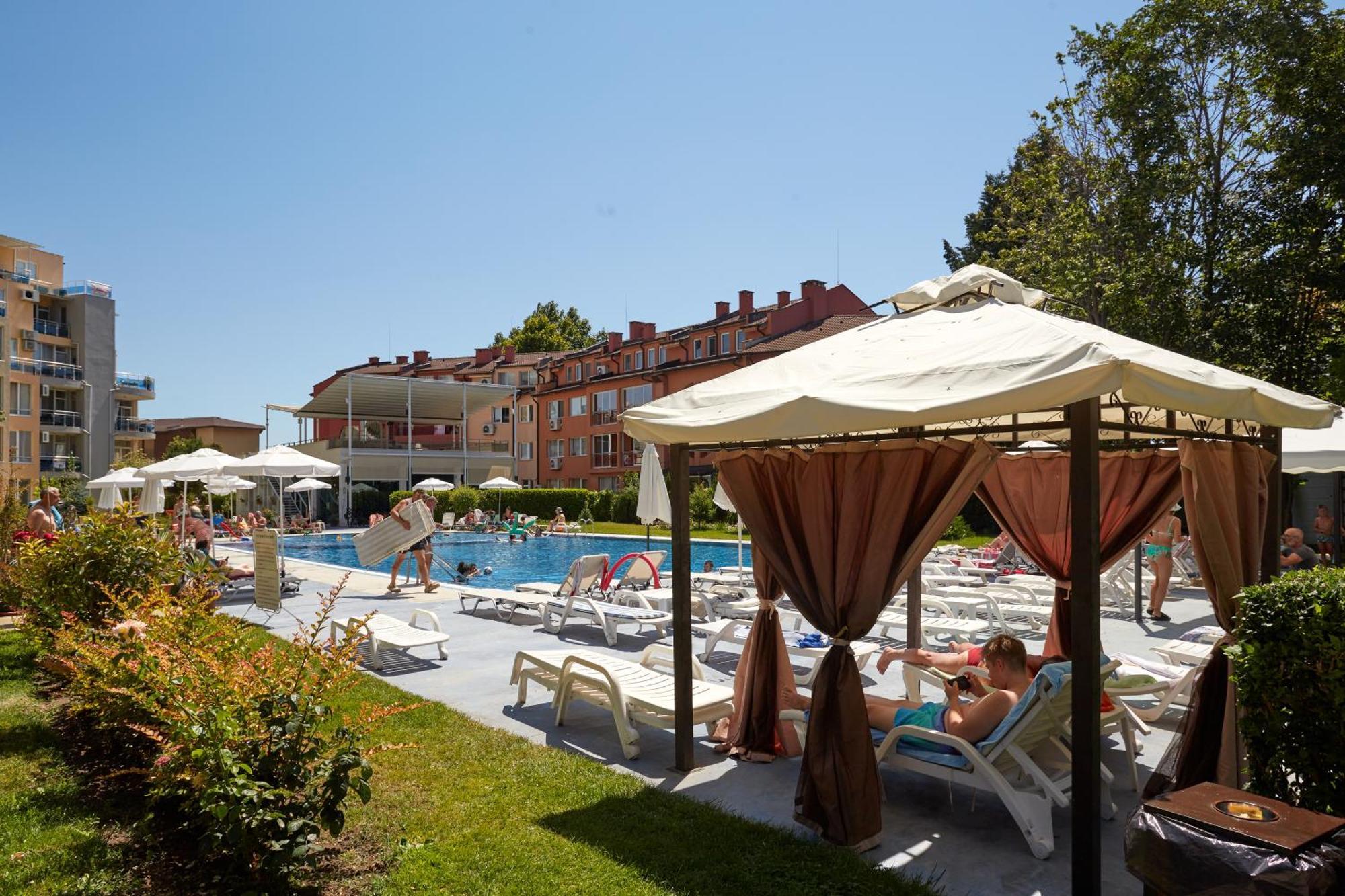 Luxury First Line Apartment With Pool By The Sea Νεσέμπαρ Εξωτερικό φωτογραφία